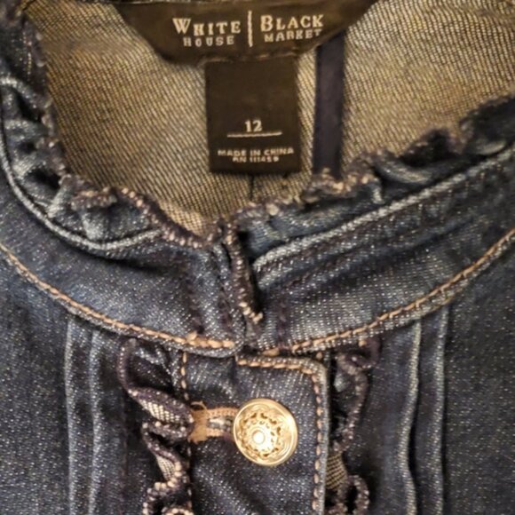 White House Black Market Dark Washed Denim Ruffle Trim Structured Jacket Size 12 - Picture 3 of 7